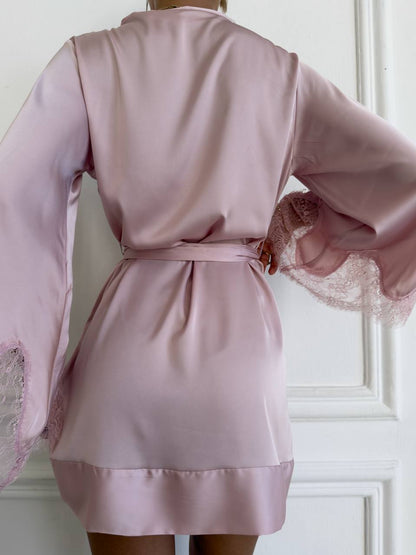 Blummer Robe