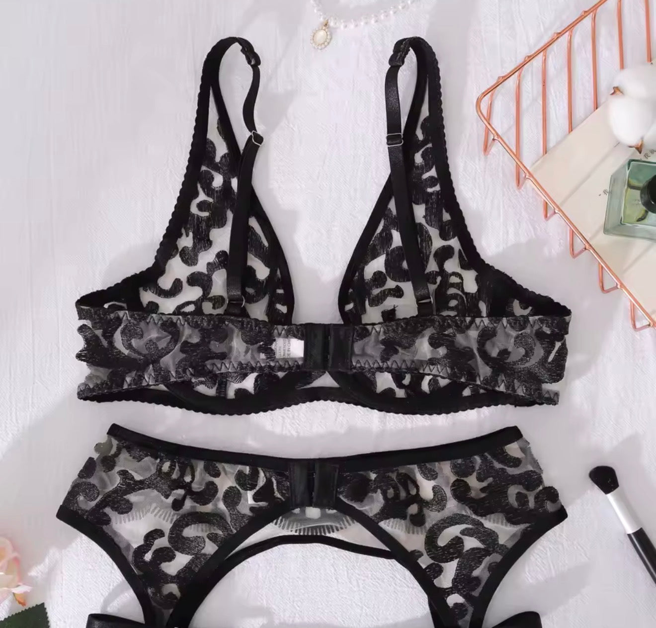 Barbara Lingerie Set