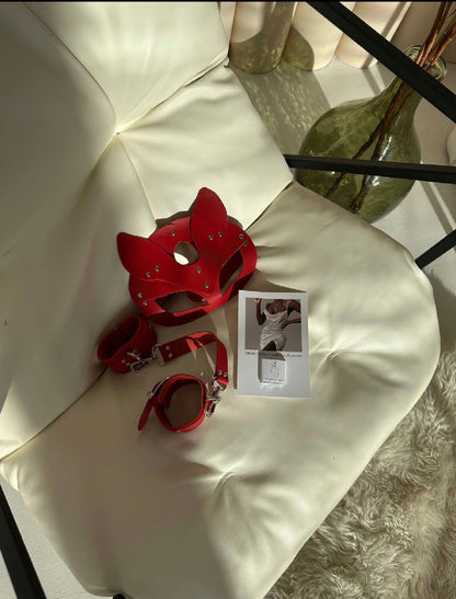 Kitty Fetish Costume with Handcuffs