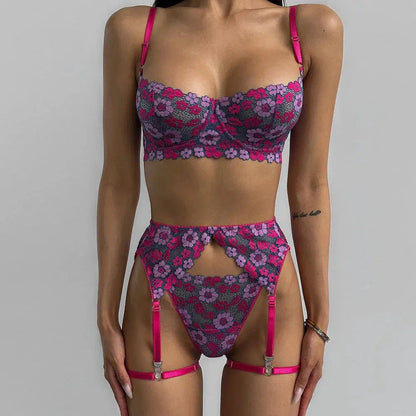 Zofia’s Floral Lingerie