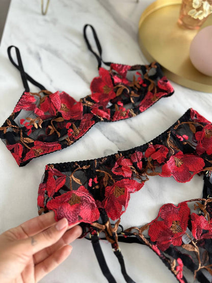 Red Radiance Flower Lingerie